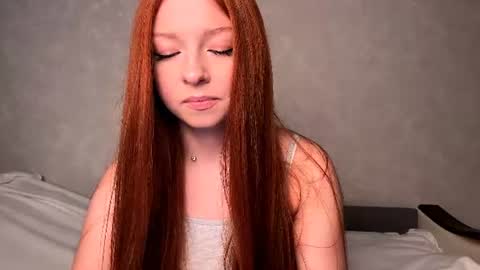 Snapshot of machelleunderdahl chatting on July 29, 12:31 am Nicole online show from July 29, 12:31 am