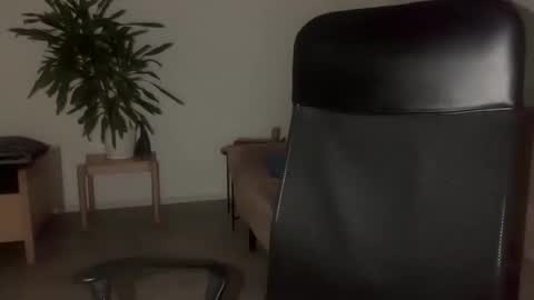 machine_15_ online show from April 13, 1:11 am