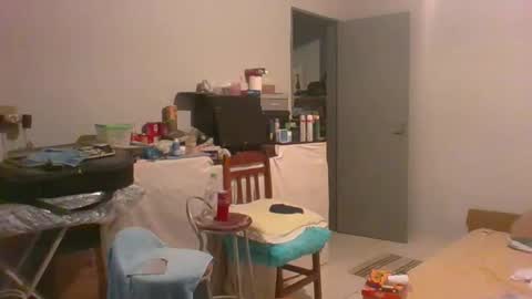 MACHOLIVRE online show from December 1, 7:46 am