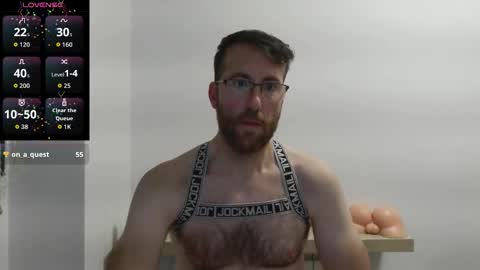 Snapshot of machohiberiko chatting on December 2, 6:36 pm Jota online show from December 2, 6:36 pm