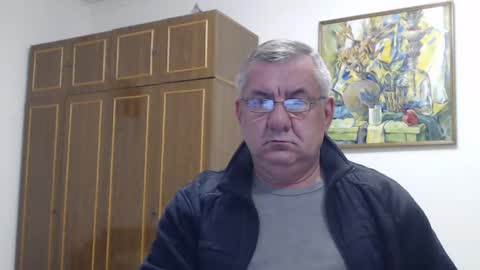 Macho online show from January 2, 7:51 pm