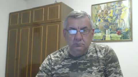 Macho online show from February 14, 6:37 pm