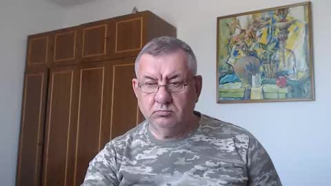 Macho online show from May 22, 1:06 pm