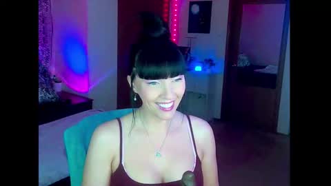 maciimayy online show from March 28, 9:14 pm