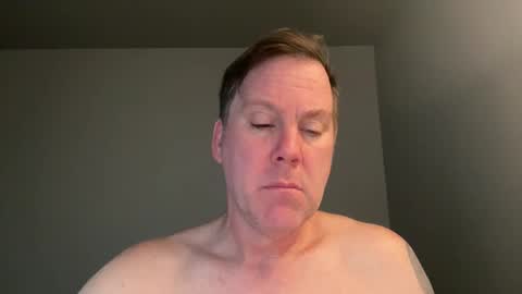 Snapshot of macjac2016 chatting on January 19, 12:38 am xStraightEdgex online show from January 19, 12:38 am