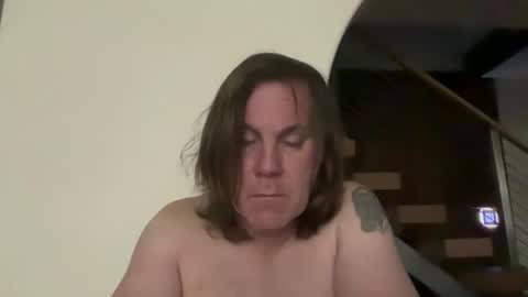 xStraightEdgex online show from April 7, 6:14 am