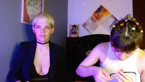 Noah Askew online show from September 19, 5:42 am