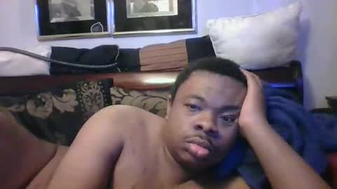 Snapshot of macksexy1996 chatting on November 14, 5:17 am Anthony online show from November 14, 5:17 am