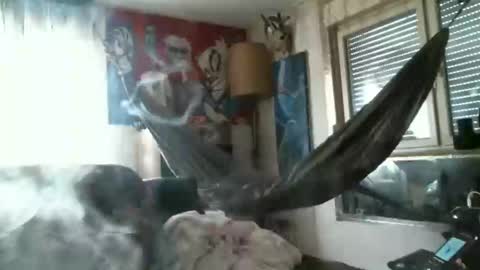 Snapshot of mad_dem0n chatting on February 4, 1:06 pm Manuel online show from February 4, 1:06 pm