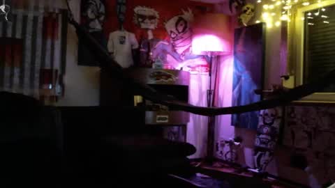 Snapshot of mad_dem0n chatting on November 5, 12:43 am Manuel online show from November 5, 12:43 am