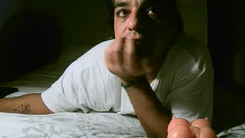 Snapshot of mad_masturbador_45 chatting on November 16, 12:33 pm Cris B online show from November 16, 12:33 pm