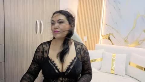 Madam Hott  online show from September 16, 3:40 am
