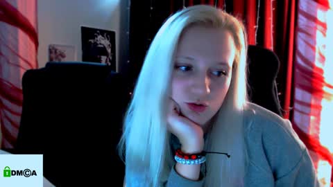 Ulis online show from January 14, 5:01 pm