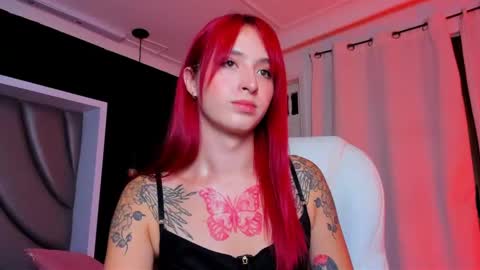 Snapshot of madame_lilith chatting on January 30, 11:11 am madame lilith online show from January 30, 11:11 am