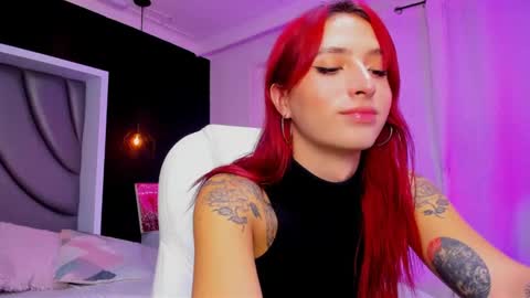 Snapshot of madame_lilith chatting on February 1, 11:10 am madame lilith online show from February 1, 11:10 am