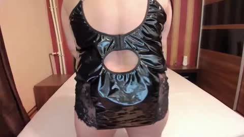 Nora online show from March 7, 10:45 am