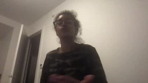 madamp1 online show from April 22, 2:03 am