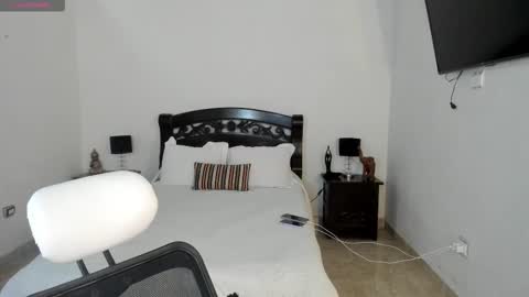 Maddie  online show from January 17, 12:54 pm