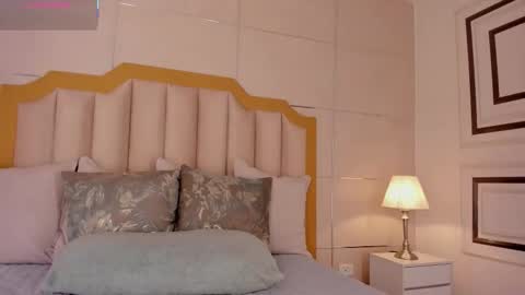 Snapshot of maddieparker chatting on October 12, 6:51 pm online show from October 12, 6:51 pm