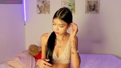 maddiexcooper online show from May 9, 1:11 am