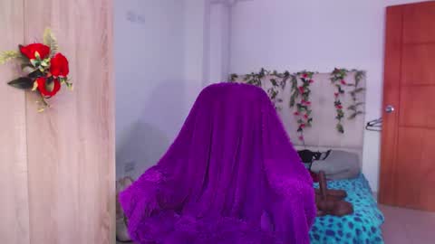 maddiie and clyde online show from October 9, 4:27 pm