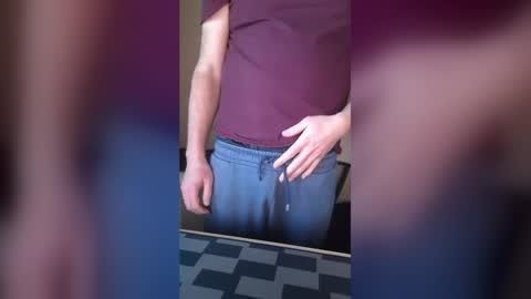 Maddinho2017 online show from April 7, 5:52 am