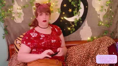 Maddy Cat online show from October 9, 3:10 pm