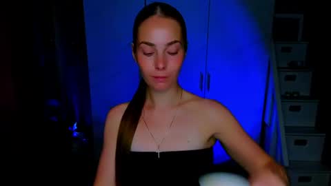 Snapshot of maddy_gate chatting on July 19, 4:33 pm maddy_gate online show from July 19, 4:33 pm
