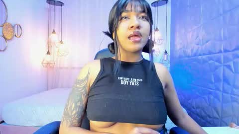 Snapshot of maddy_magic chatting on November 20, 7:57 pm Maddy online show from November 20, 7:57 pm