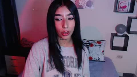 Maddy Parker  online show from February 5, 3:34 am