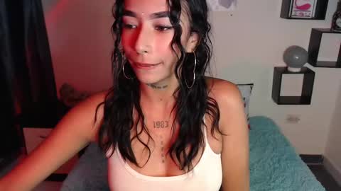 Maddy Parker  online show from February 10, 5:47 am