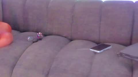 Maddy  online show from April 7, 11:54 am