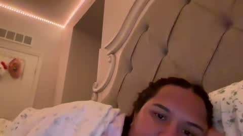 maddyafterhours online show from December 18, 8:09 am