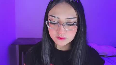 Snapshot of maddyghost chatting on October 8, 11:13 pm   Please followme and rate me your thumbs up online show from October 8, 11:13 pm