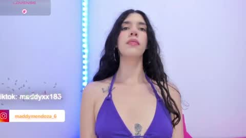 Snapshot of maddymendozaxx chatting on May 7, 12:27 am Maddy online show from May 7, 12:27 am