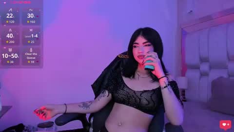 Snapshot of maddyperez8 chatting on June 18, 7:40 pm BELLA online show from June 18, 7:40 pm