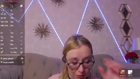 Maddy online show from April 1, 4:24 am