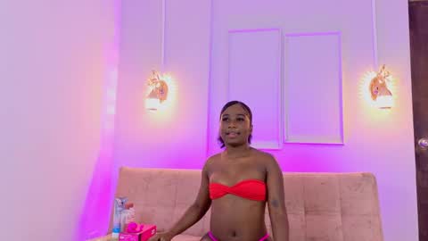 Snapshot of maddysonsweet chatting on July 14, 8:25 pm maddysonsweet online show from July 14, 8:25 pm