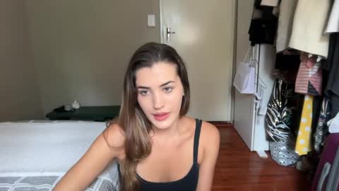 Maddy online show from April 17, 9:12 am