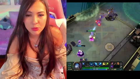 Emily     Only Fans  online show from December 2, 11:29 pm