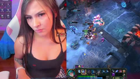 Emily     Only Fans  online show from January 14, 2:40 am