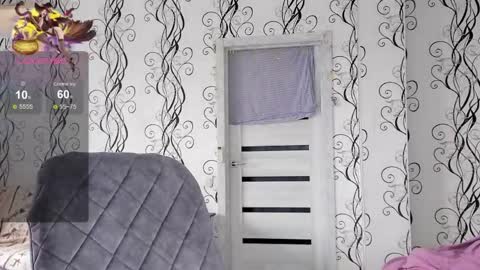 Madelina online show from April 19, 4:23 am