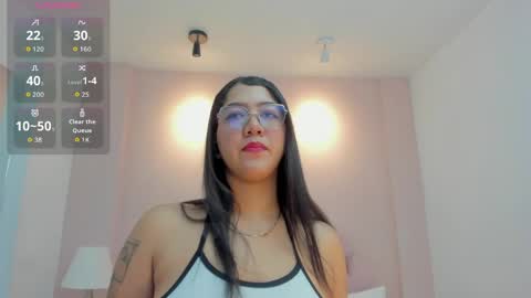 madiison_harperr online show from April 13, 11:37 am