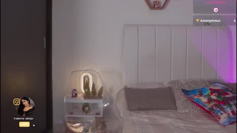 Valentina   1030   530  -  online show from November 21, 5:50 am