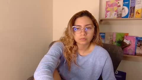 madison_cartter online show from May 19, 7:58 am