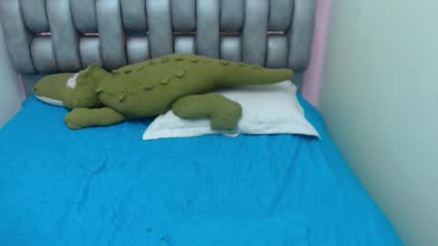 M A D I S O N online show from December 2, 12:16 am