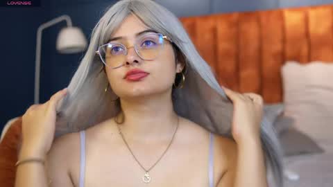 Madison Flamee online show from May 7, 7:41 pm