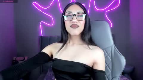 madison_rey__ online show from November 20, 2:06 pm