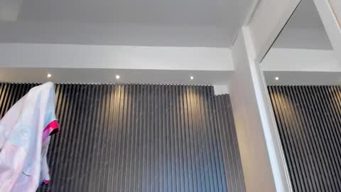 Madison Angel online show from November 20, 8:41 pm