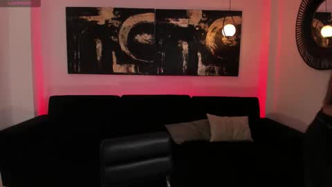 Maddi Collins online show from March 22, 10:51 am